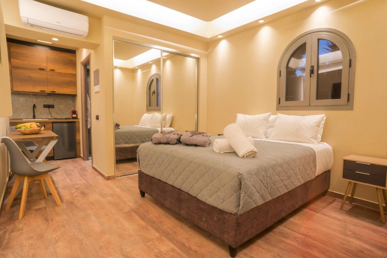 Seven Keys Luxury Suites Achilleion Екстер'єр фото